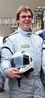 Stuart Oliver (racing driver)
